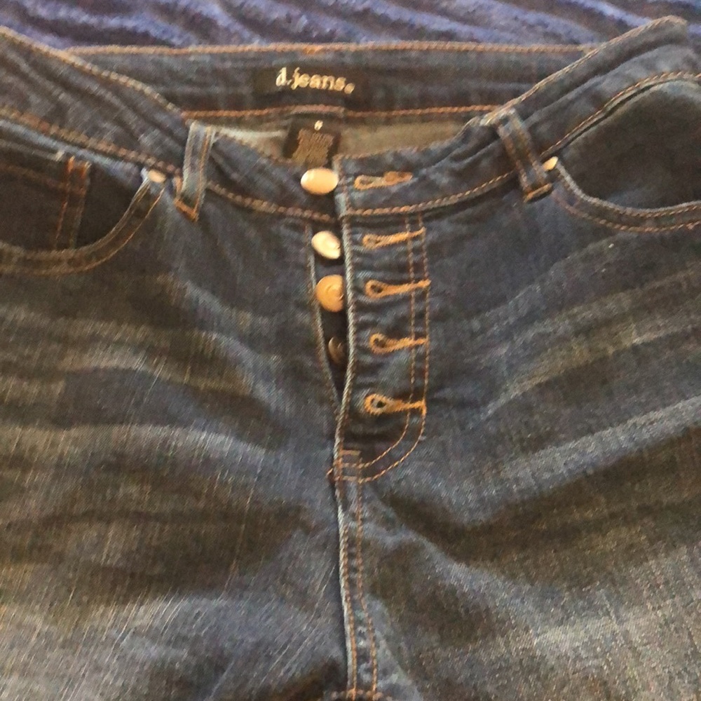 Jeans - Picture 3 of 3